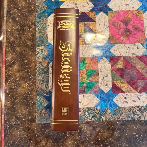 Parker Brothers Stratego Vintage Board Game Collection Wooden Book Case - Picture 2 of 11